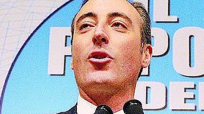 «Con noi militanti e cittadini qualunque: sappiamo che il momento è cruciale»
