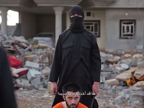 L'Isis decapita 4 curdi: una vendetta anti Obama