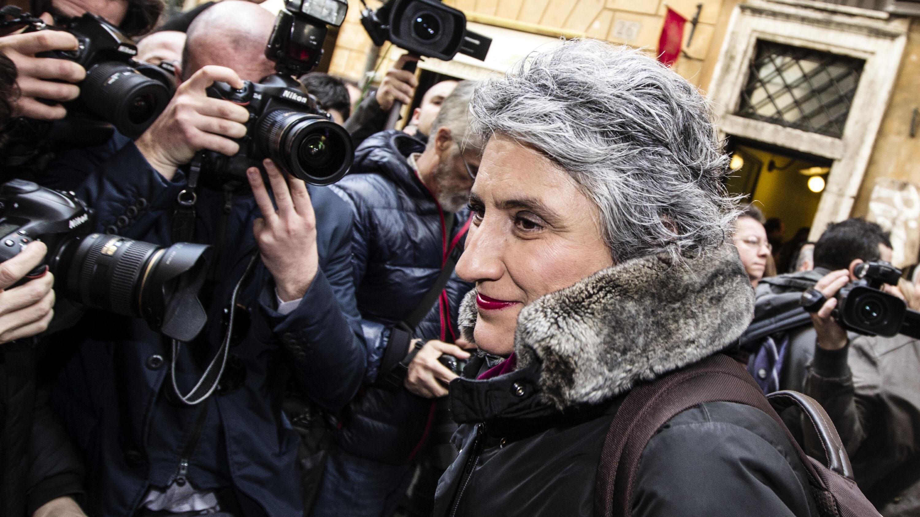 "La disforia di genere non è ideologia. No a iter frettolosi"