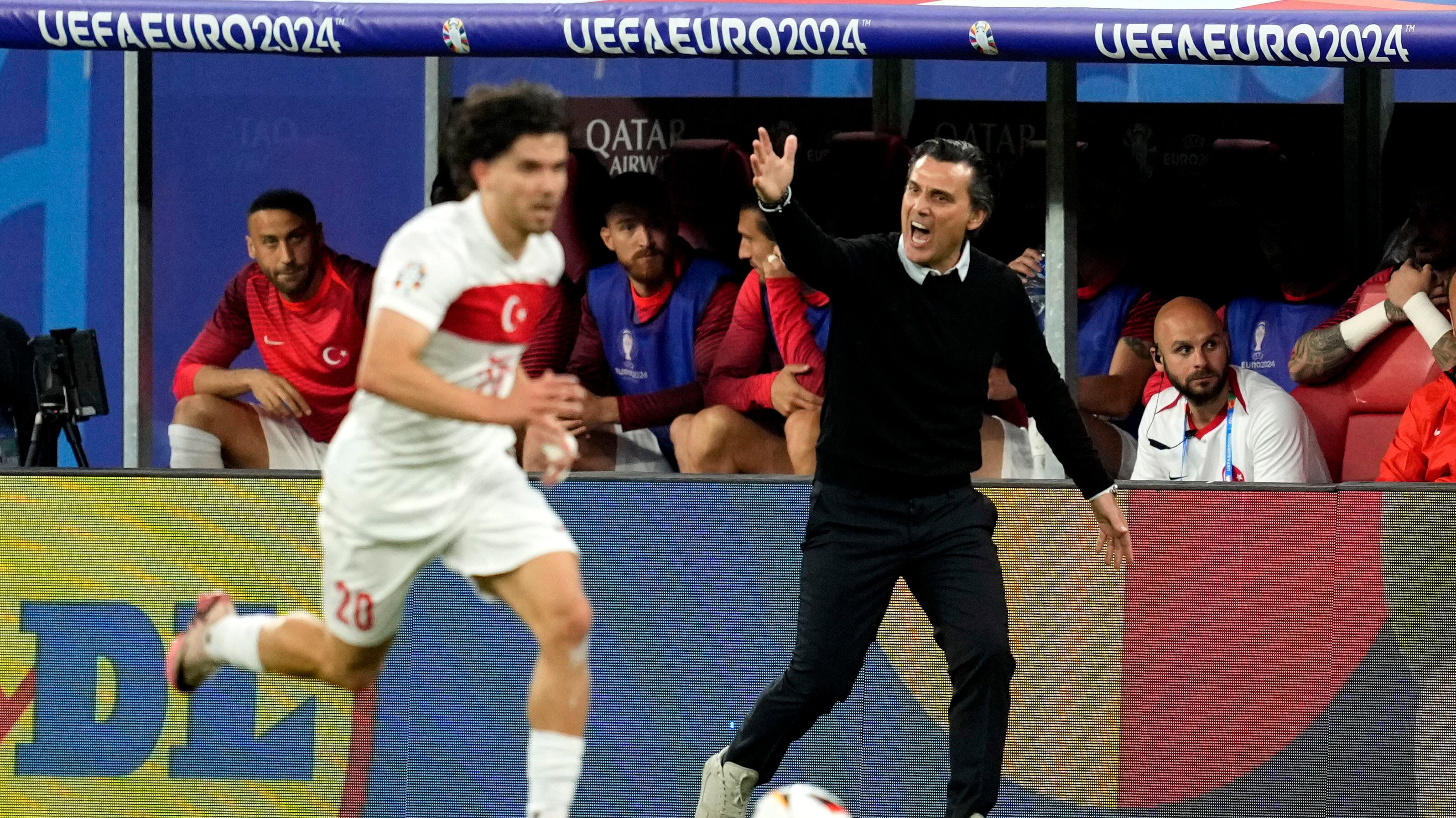 Ma c'è ancora un italiano: Montella vola con la Turchia