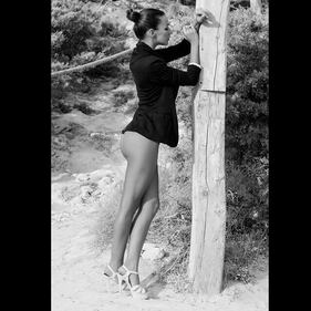 Melita Toniolo, sexy in spiaggia 10