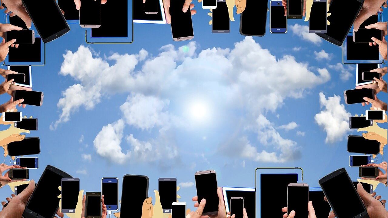Ecco quali smartphone emettono più radiazioni