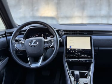 Lexus LBX: guarda la gallery del nuovo B SUV ibrido premium giapponese 14