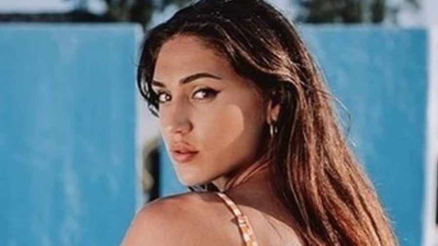 Cecilia Rodriguez nella bufera. Lo scatto non piace al web