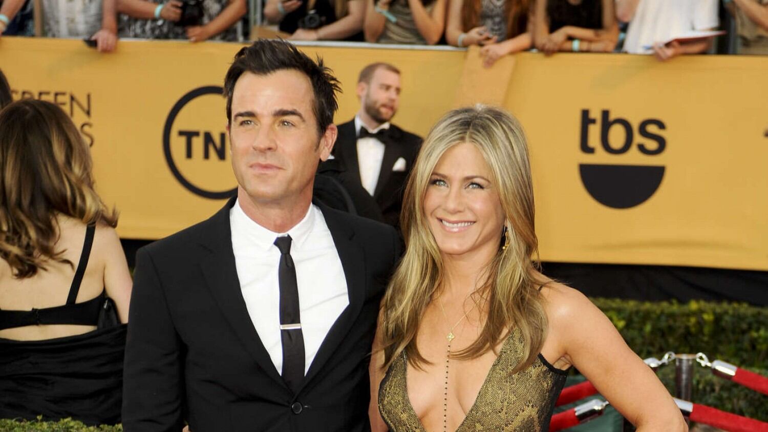 Jennifer Aniston: scollatura hot ai SAG Awards 2015