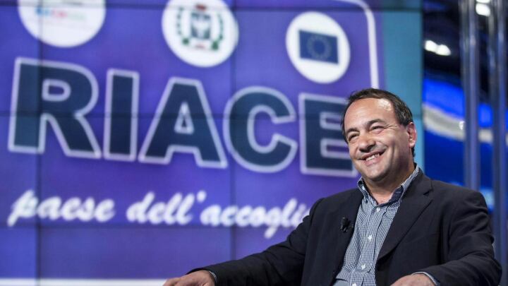 Lucano riceverà la cittadinanza onoraria di Milano?