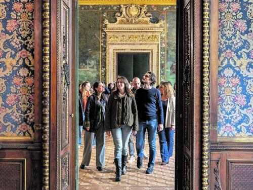 Boom di visite in Lombardia. Code a Palazzo Beltrami
