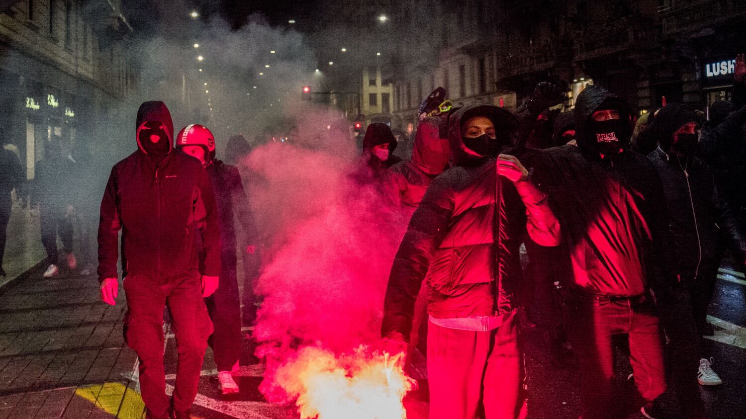 "Violenti? Stranieri, giovani e disagiati"