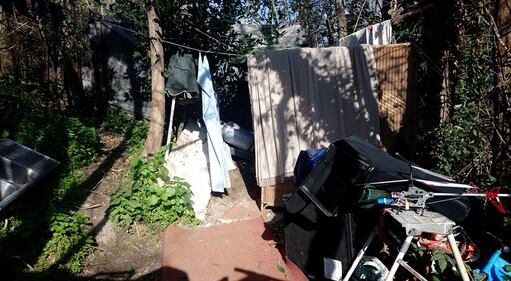Roma, il degrado del parco naturale del Pineto 13