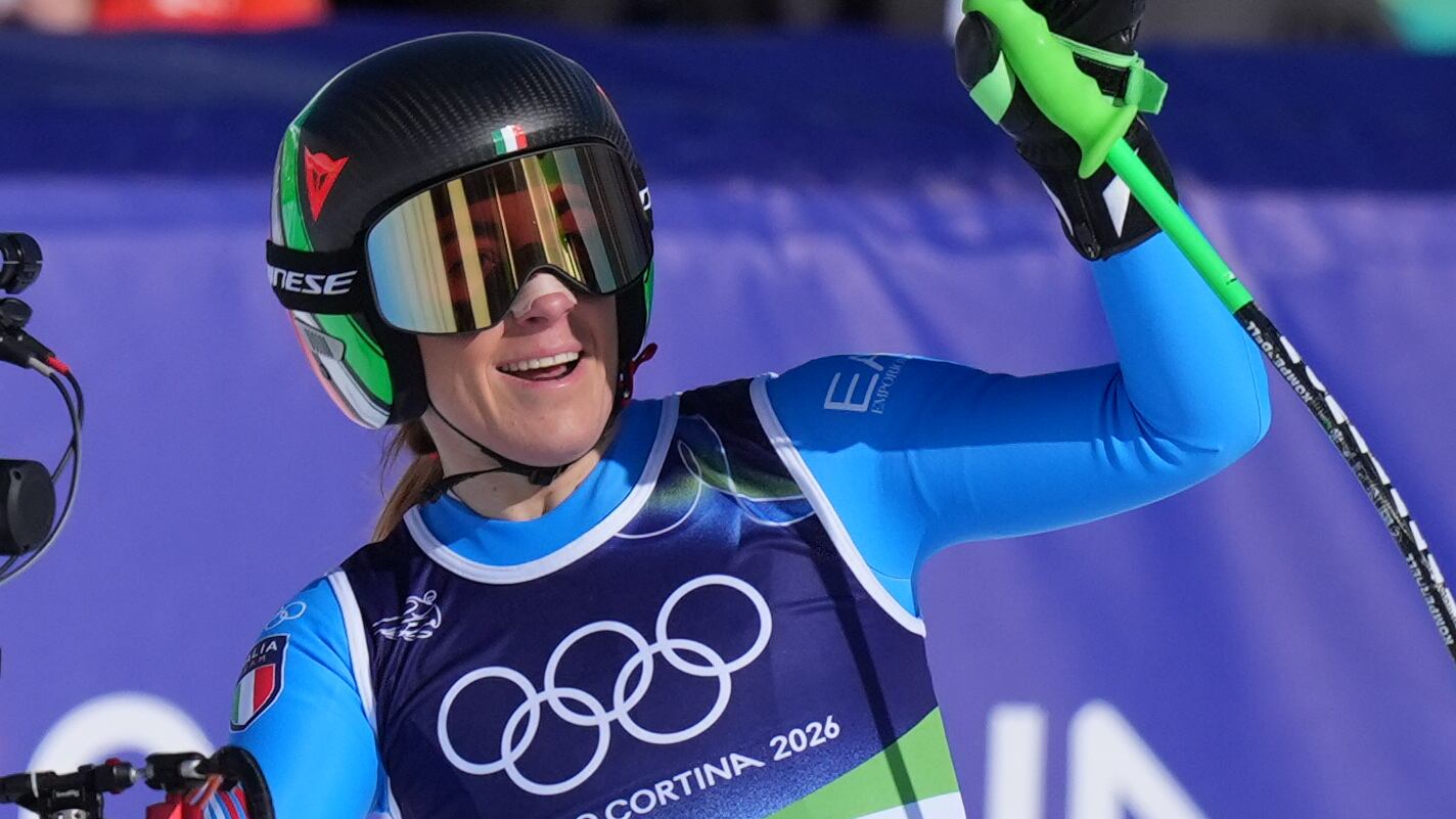 Milano-Cortina, bronzo per Sofia Goggia: terzo podio consecutivo ai Giochi. Sesta Pirovano, decima Brignone