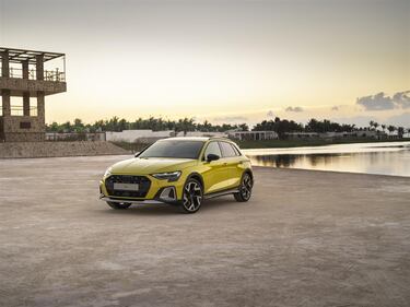 Nuova Audi A3 restyling, guarda tutte le immagini 4