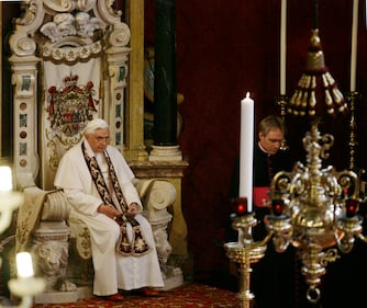Ratzinger, dall'elezione agli incontri con Francesco 6