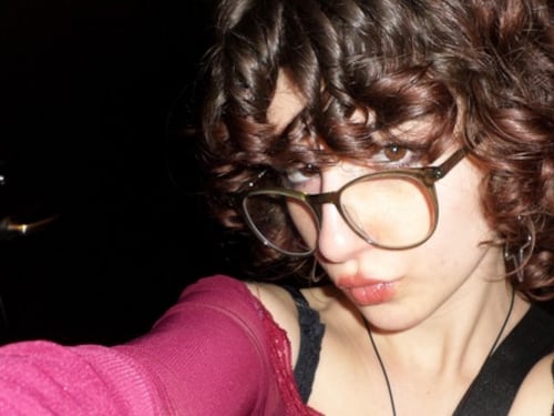 "Sorrideva mentre mi accoltellava". Il racconto di Martina, aggredita in Norvegia dall'ex indiano