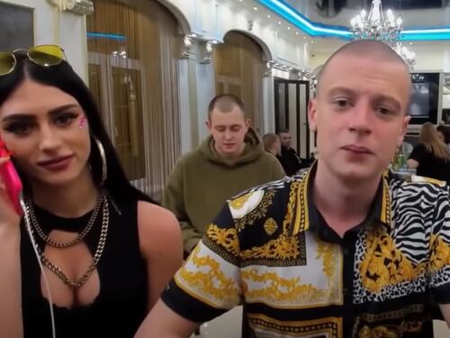 Chi è Mellstroy, l'influencer russo che ha "sponsorizzato" le invasioni di campo a Wembley