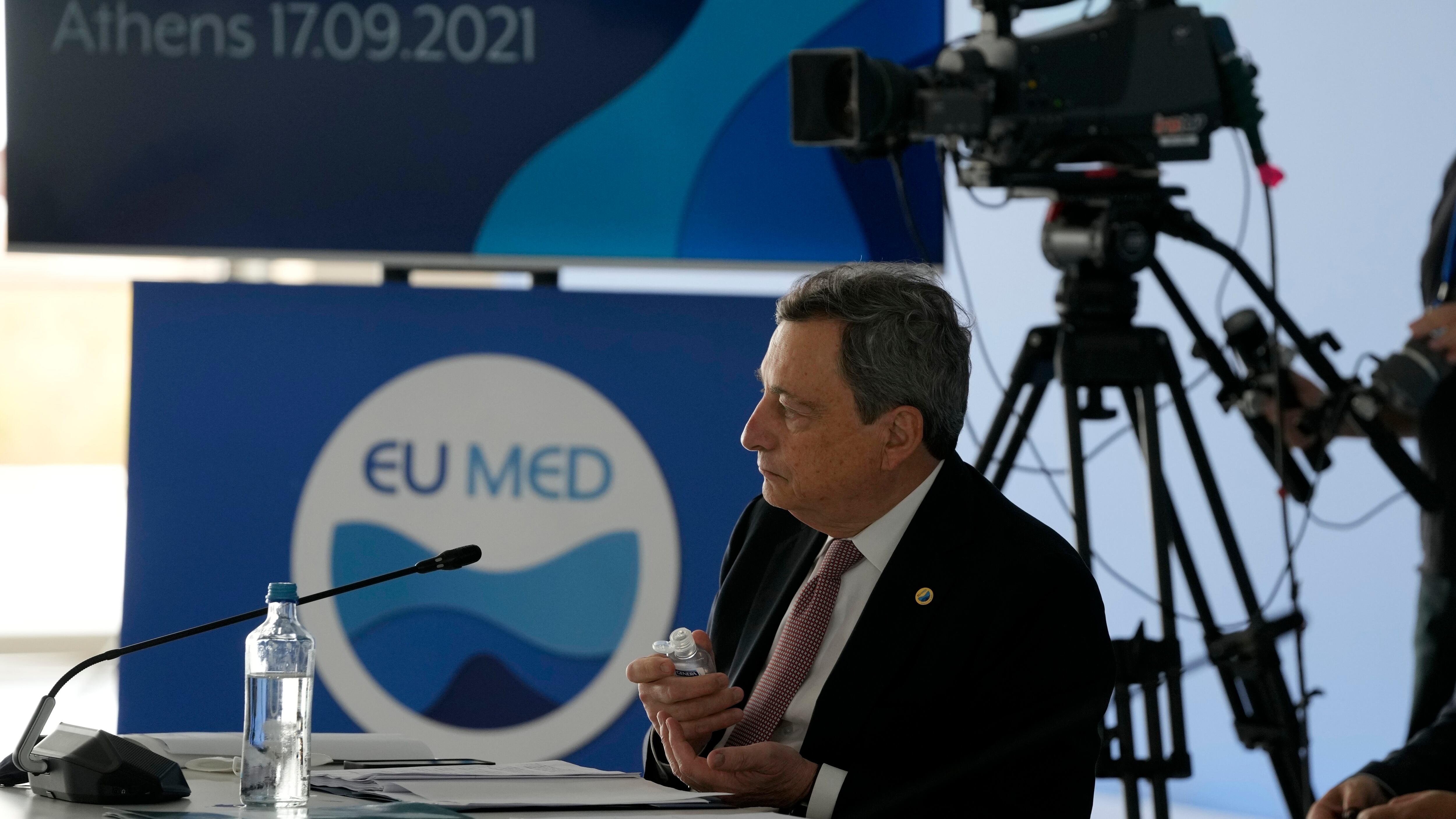 Clima, allarme di Draghi. E propone una regia Ue per l'acquisto di energia