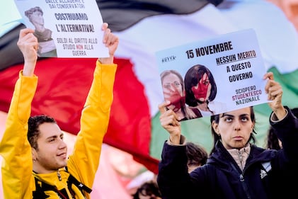 Le manifestazioni degli studenti per il No Melony Day nelle piazze italiane 1