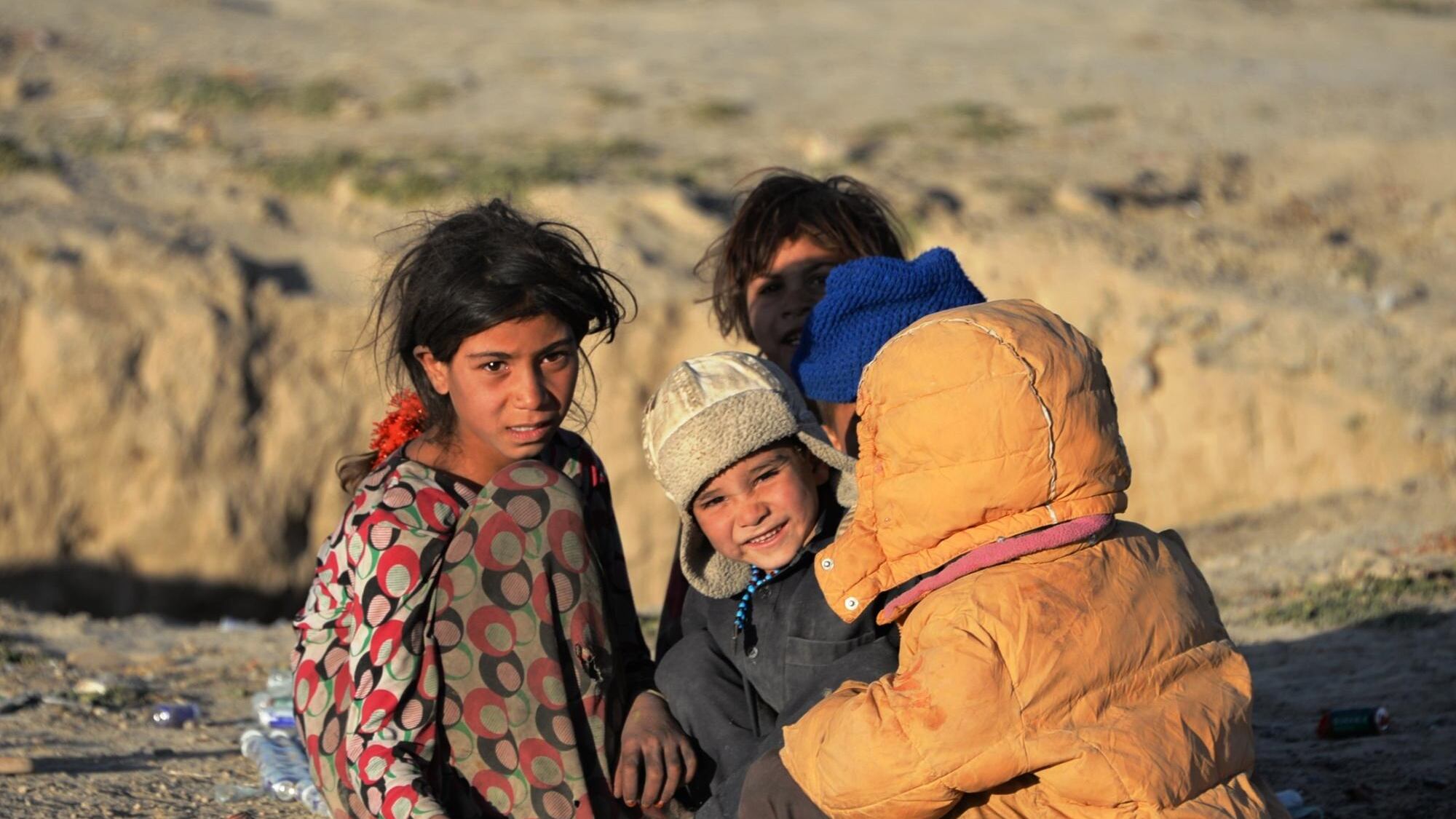 I dati di Save the Children "Infanzia negata a un bimbo su tre"