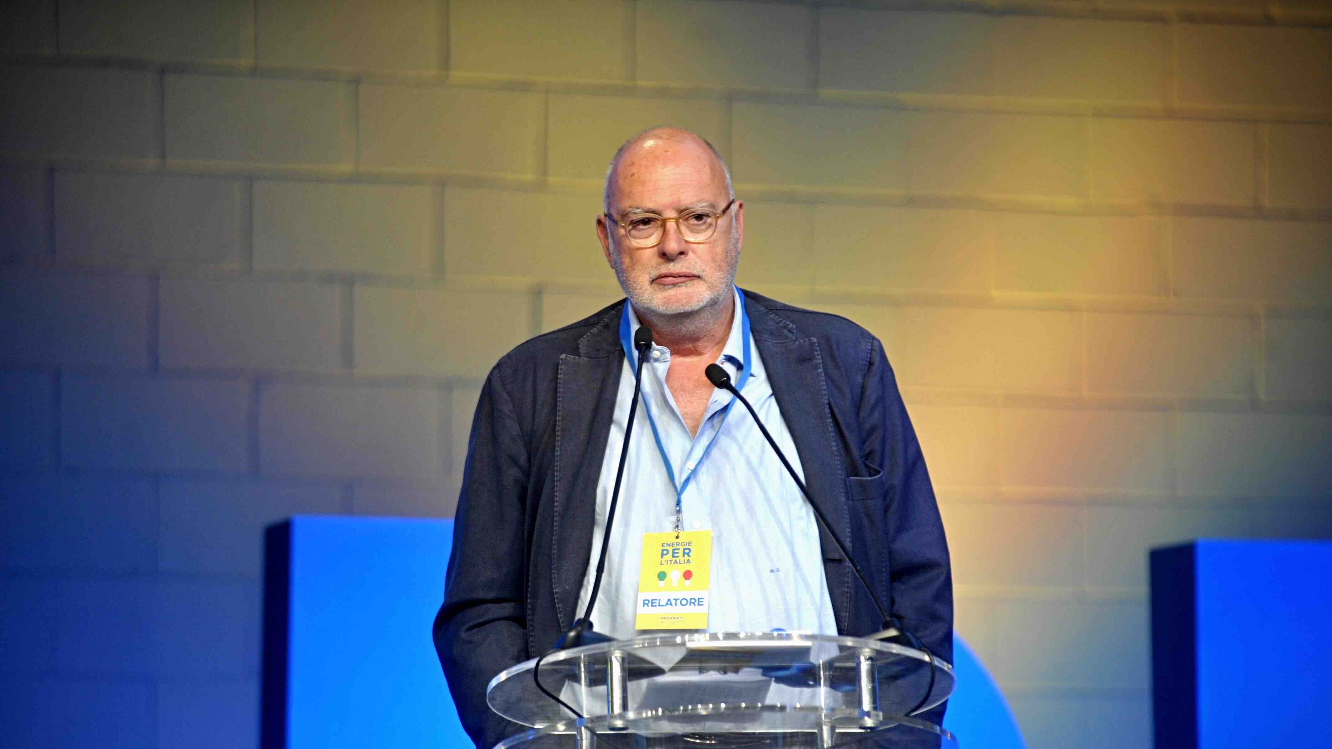 "Non c'è solidarietà sul dossier energia. Altro che Europa, dobbiamo fare da soli"