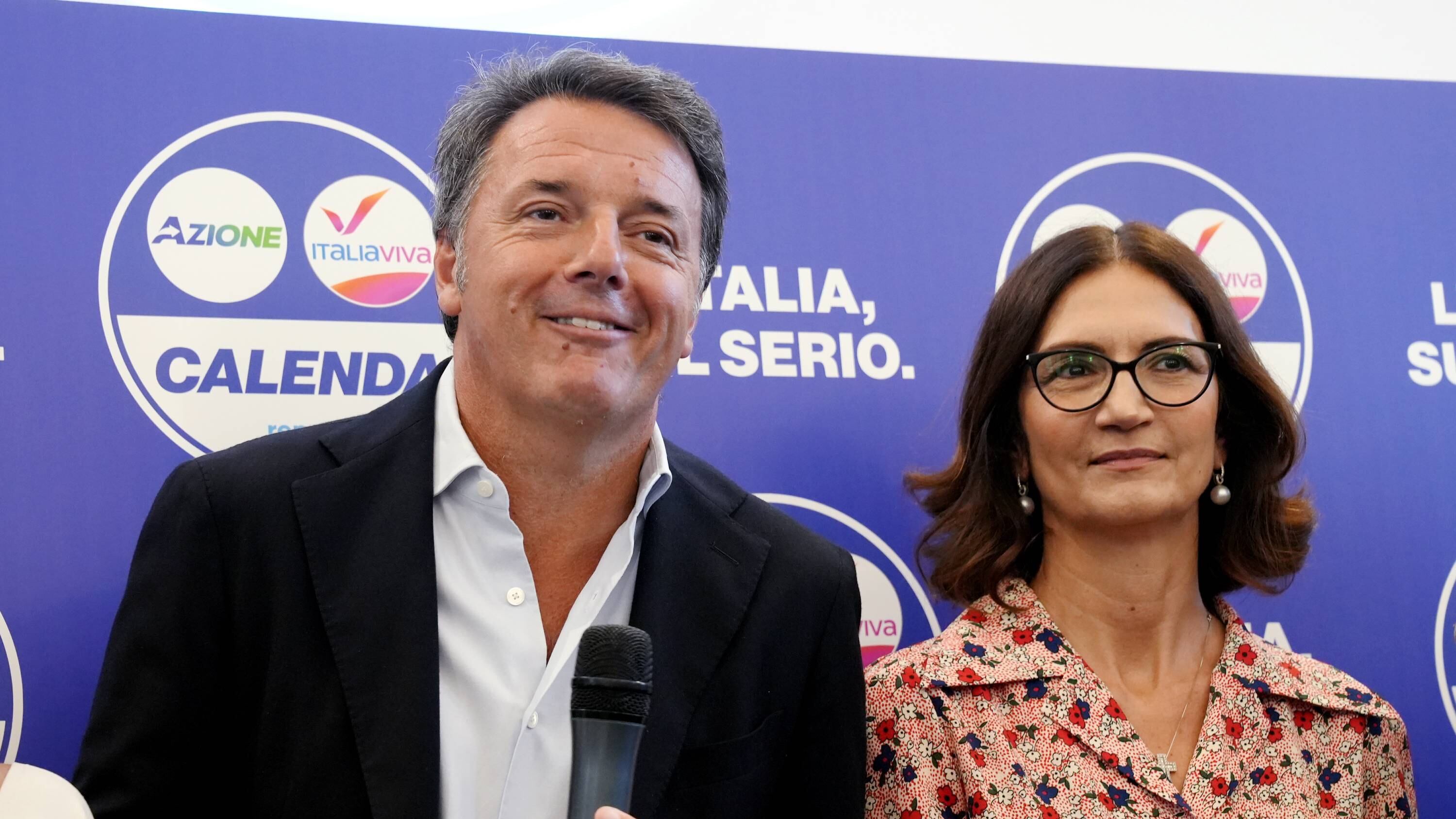 Imbarazzi e giravolte sul sindaco Sala. Quella strana coppia Renzi-Gelmini