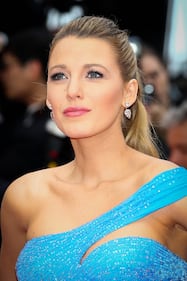 Blake Lively a Cannes, bellissima con il pancione 9