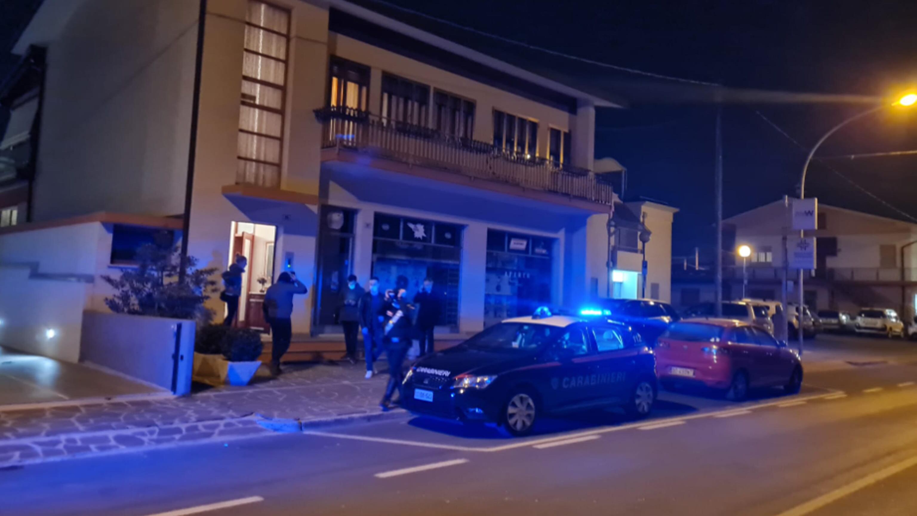Marocchino prende a bottigliate un 84enne e lo ammazza