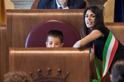 La prima seduta dell'era Raggi 3