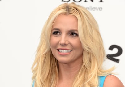 Britney Spears, pittrice hot 16