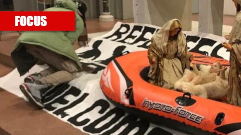 Per i "buonisti" anche Gesù Bambino era un migrante