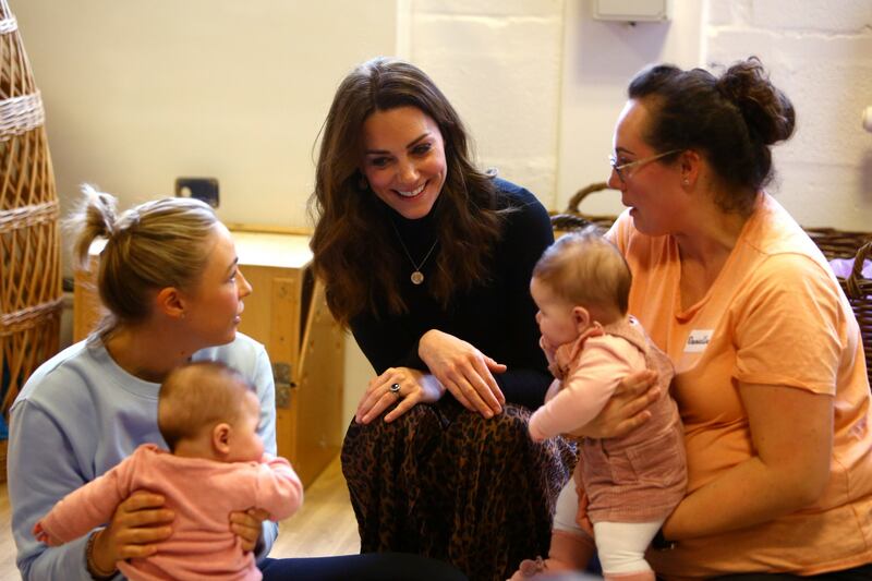 Kate Middleton tra i bambini, foto 7