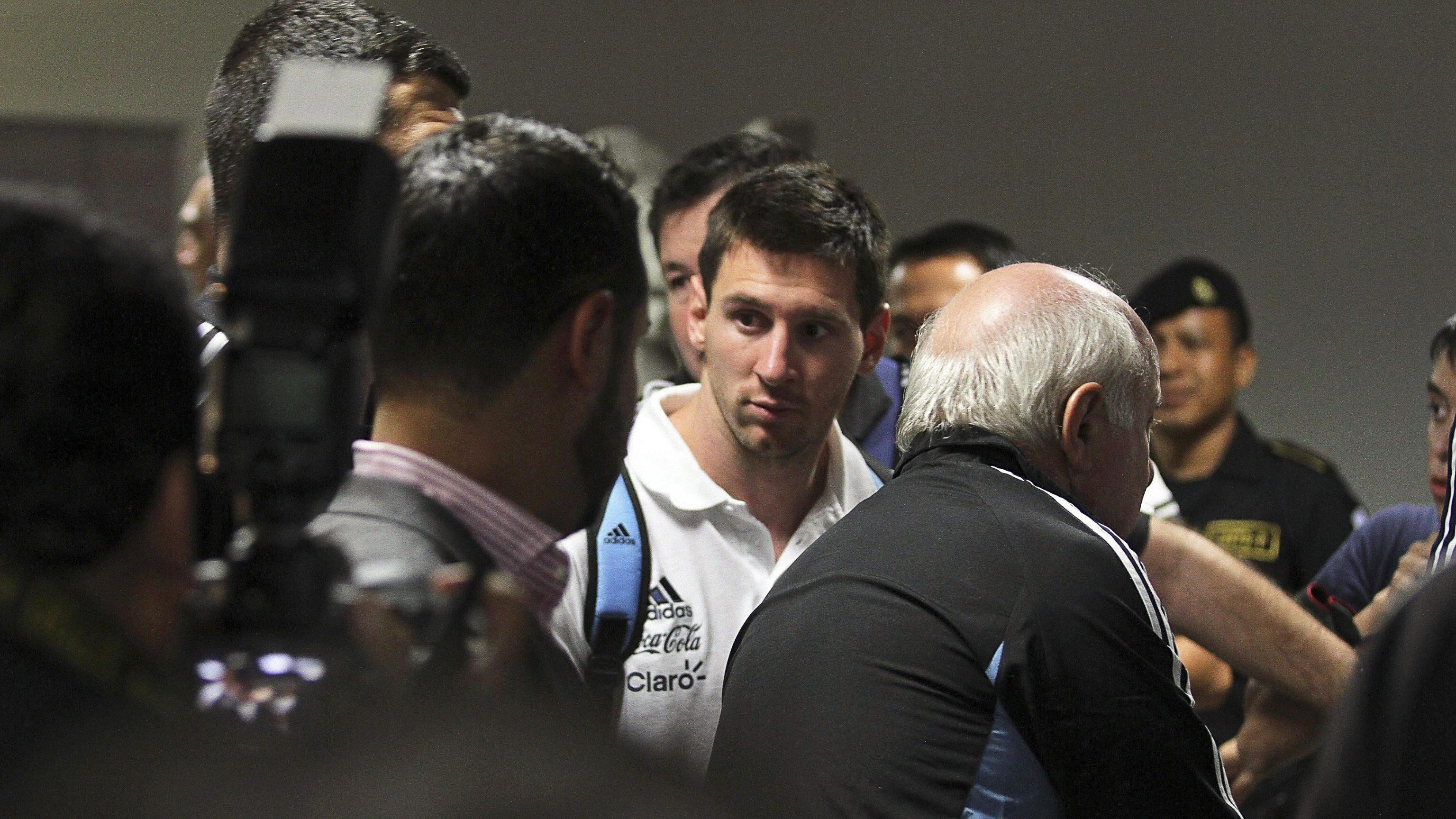 Messi e suo padre incriminati per evasione fiscale