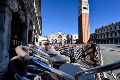 Coronavirus, Venezia semideserta. Turisti in calo 7
