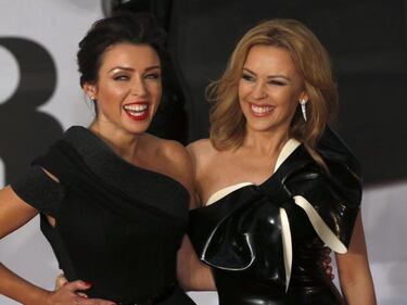 Dannii Minogue, la bellezza è di famiglia 2