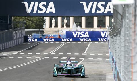 Formula E, ecco i bolidi che hanno sfrecciato all'Eur di Roma 10