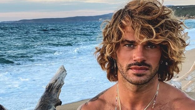 Gf Vip, il retroscena: "Ecco chi è il concorrente gay che entrerà"