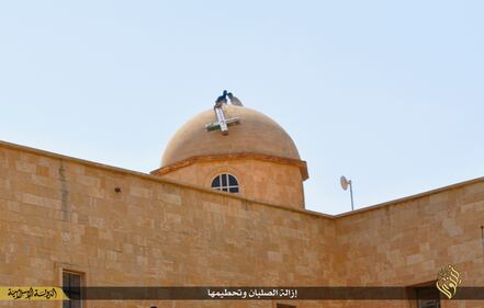 Iraq, la distruzione dei luoghi cristiani 9