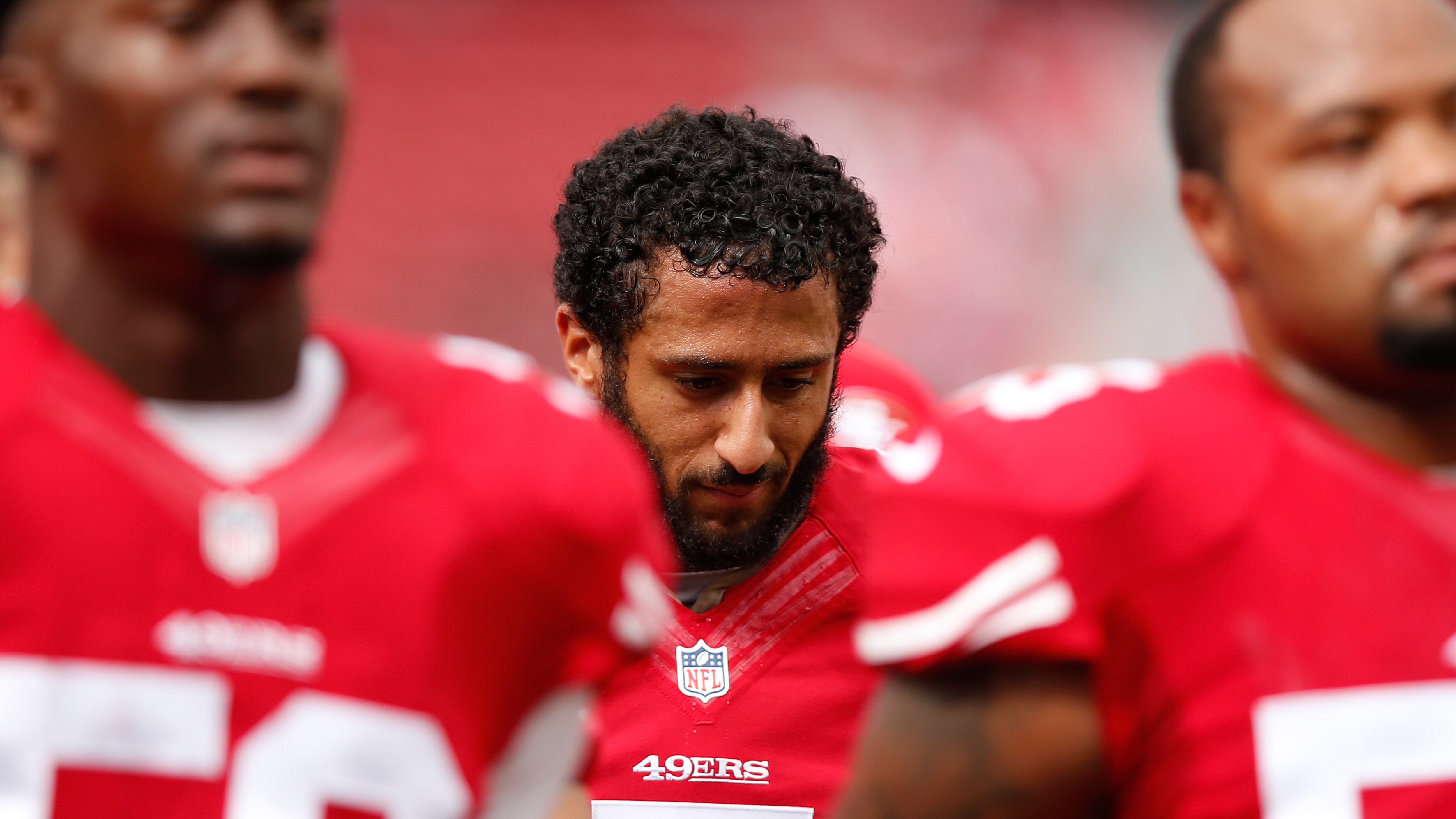 Kaepernick, l'inchino vale 80 milioni
