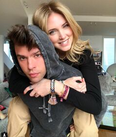 Chiara Ferragni e Fedez, genitori romantici sui social 8