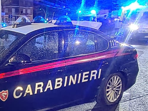 Uccide la ex fidanzata, poi torna a casa e si impicca nel Veneziano. Lei lo aveva denunciato
