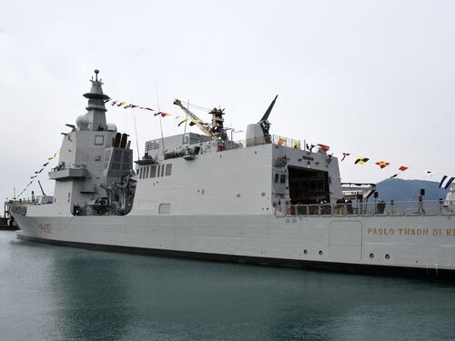 COVI: l’Ammiraglio Zappellini a bordo di Nave Thaon di Revel