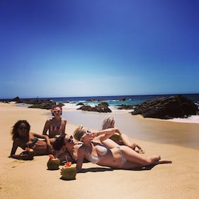 Katy Perry sexy in spiaggia  3