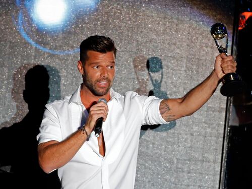 La lettera di Ricky Martin ai figli: "Grazie a voi sono una persona migliore"