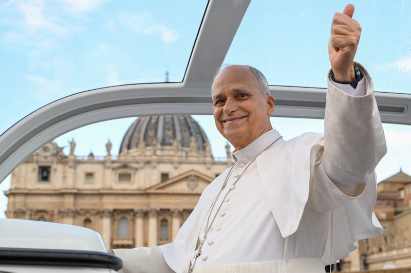 Papa Leone, arrivati gli esiti degli esami istologici. I medici: “Non servono altre terapie”