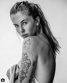 Ireland Baldwin completamente nuda 12