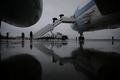 Melania e Donald Trump verso Houston 2