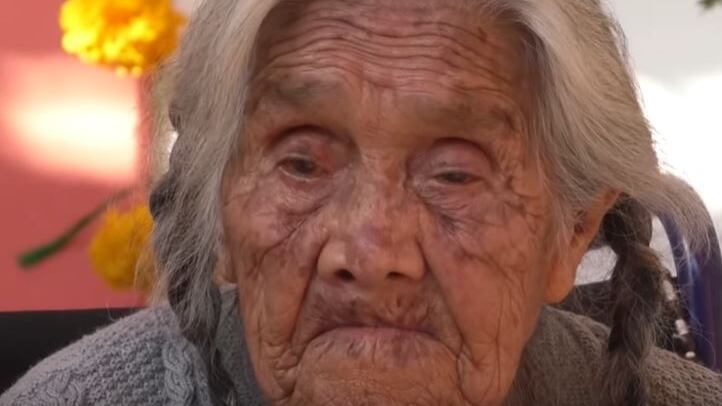 Messico, trovata la "vera" nonna Coco: ha 105 anni ed è identica al personaggio Disney