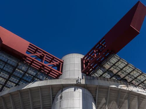 "La delibera sulla vendita di San Siro viola i diritti dei consiglieri"
