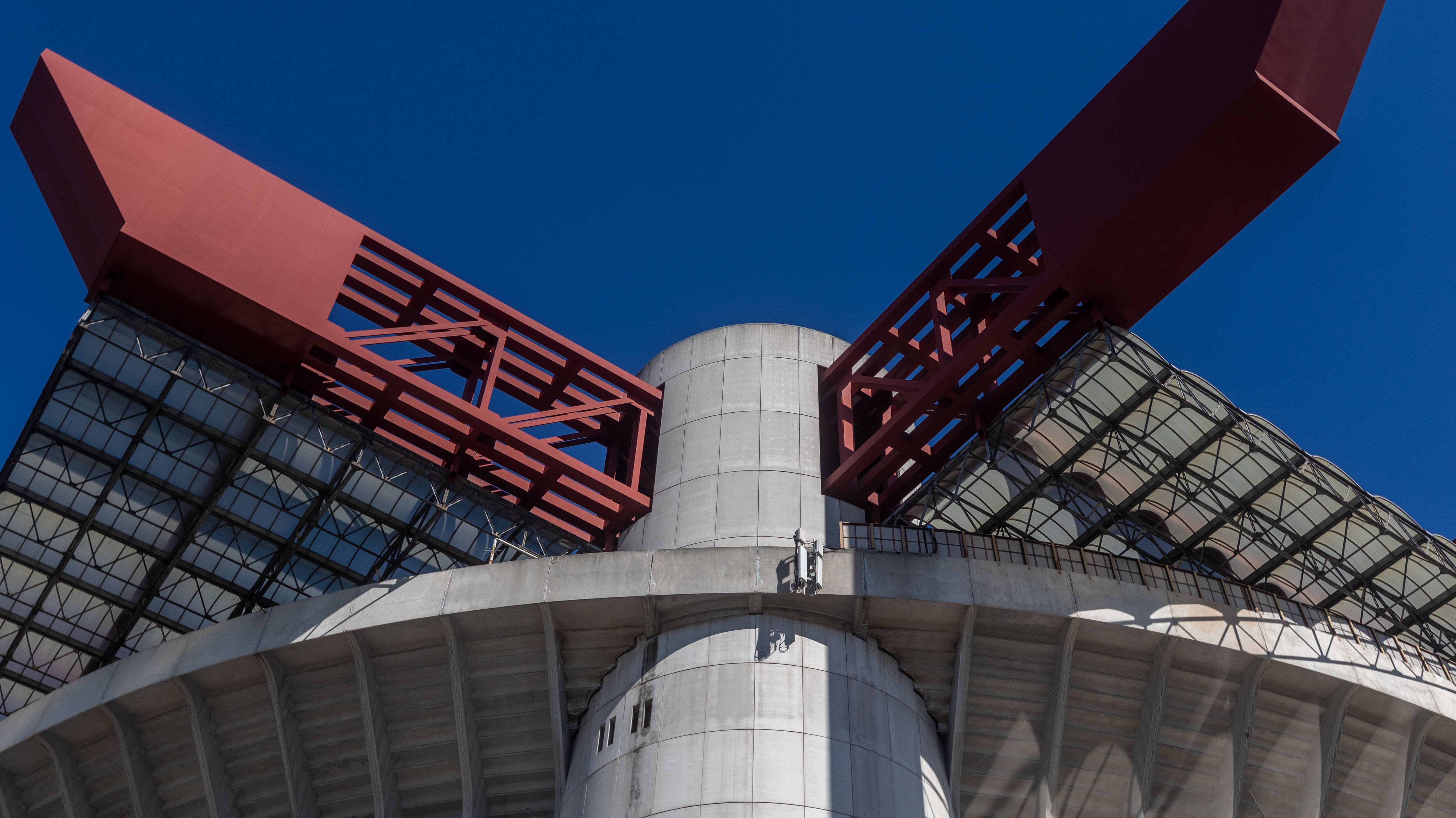 "La delibera sulla vendita di San Siro viola i diritti dei consiglieri"