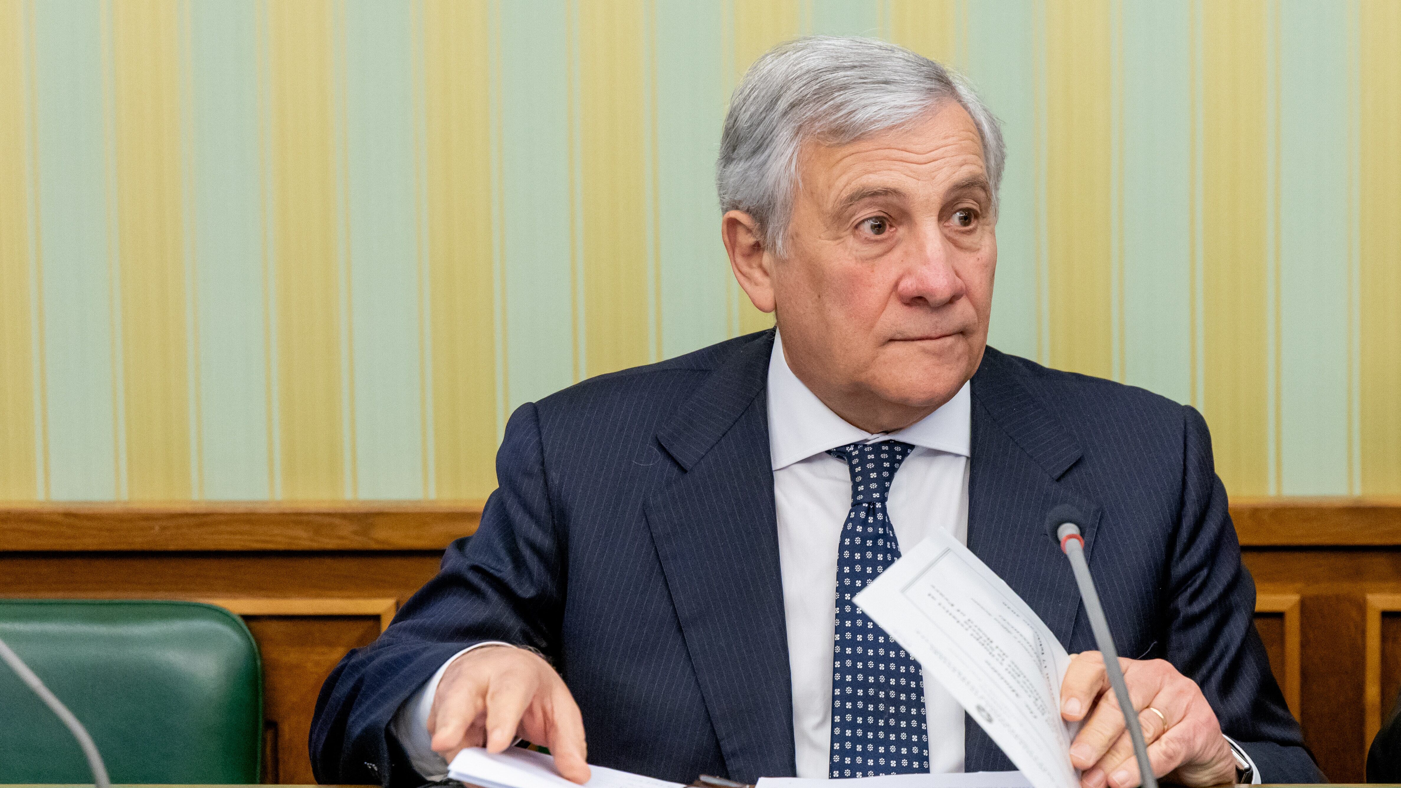 In arrivo "Le Frecce per il Sì". I treni di Tajani per sostenere la separazione delle carriere