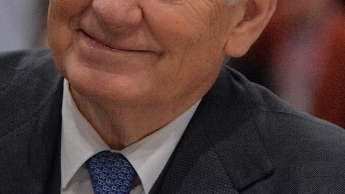 L'ex ministro tedesco Schily: "Germania, Carola e Ong sbagliano: ecco perché"