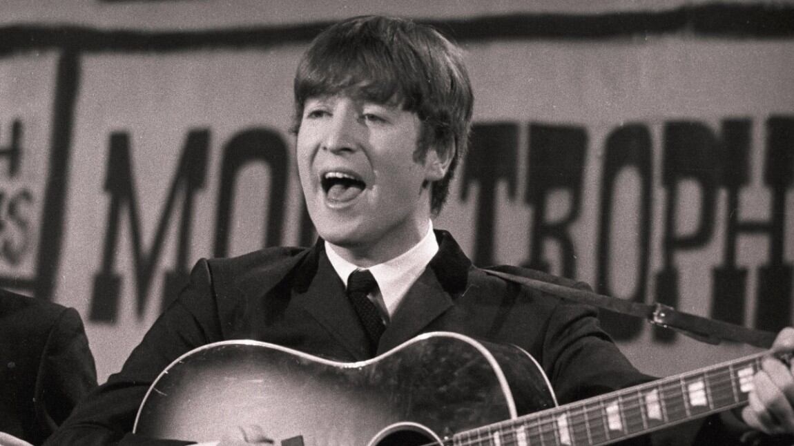 L'autografo di Lennon oggi vale il doppio di quello di Beethoven
